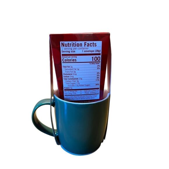 Starbucks Holiday 2021 Peppermint Cocoa 12 oz Christmas Coffee Mug Green - Picture 2 of 3